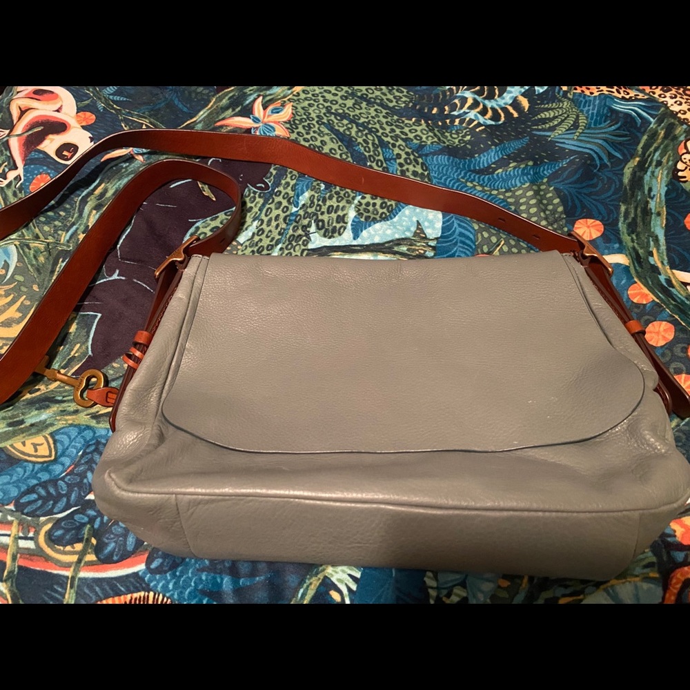 Fossil crossbody